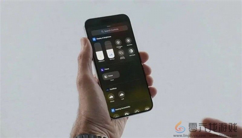 苹果终于放出AI大招！但中国iPhone用户今年用不上(图1)